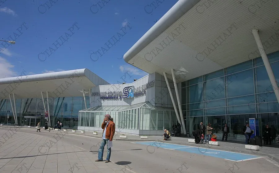 КЗК обвини летище София в монополизъм