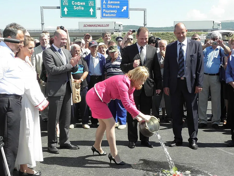 Откриха лот 1 на магистрала Струма