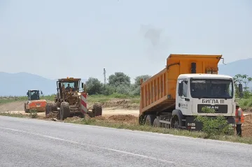 Магистрала откъсна села от света