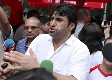 Стойчо поиска охрана, Цимбика задържан за 24 часа