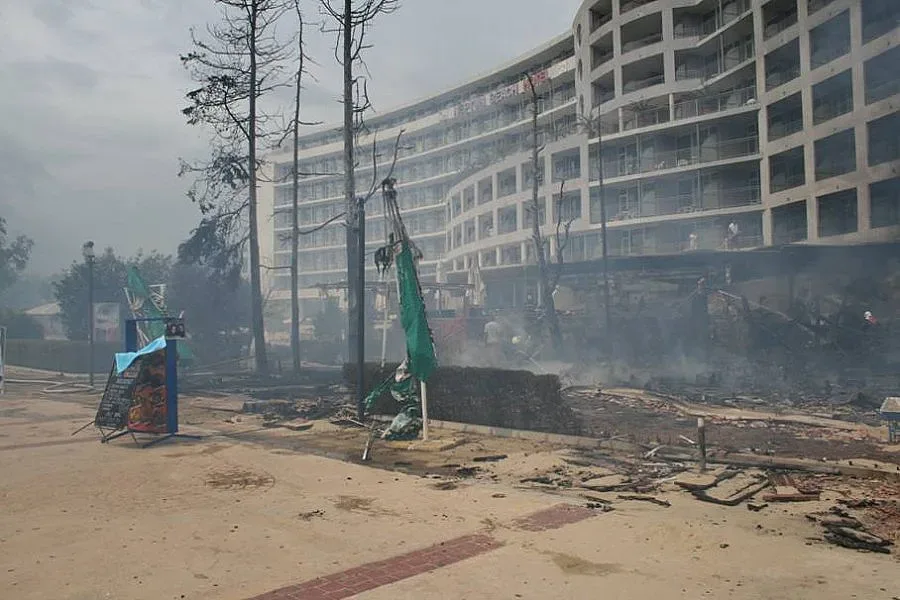 Самоделна бомба и пожар в Слънчев бряг