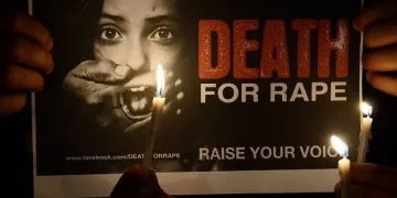 Шестима мъже осъдени на доживотен затвор за изнасилване 