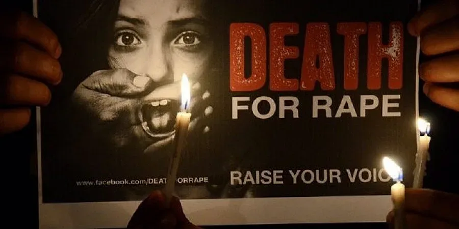 Шестима мъже осъдени на доживотен затвор за изнасилване 