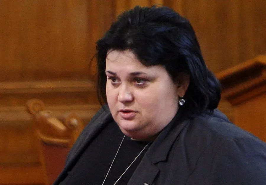 И.Ф. бродира закони в НДК
