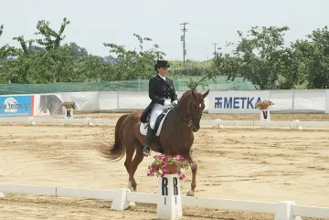 Новата конна база в Ягодово приема Балканиадата по обездка