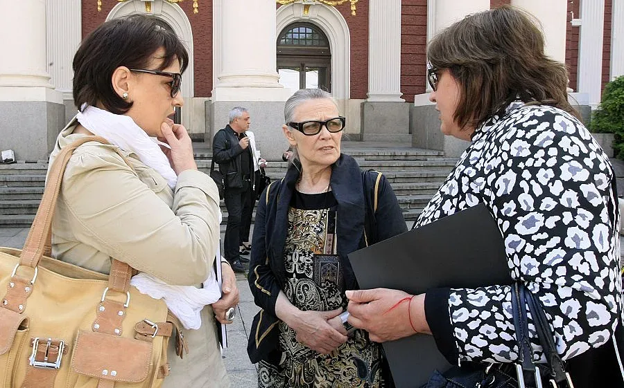 Цветана Манева подкрепи Гери Червенкова  