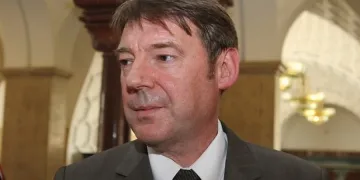 Писанчев тръгва на война с рушветите