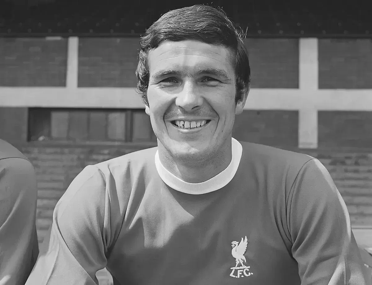 Отиде си един от най-великите във футбола. Ливърпул ридае