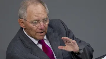 Шойбле хвали Атина след ножицата