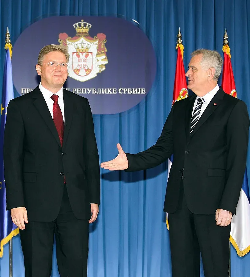 Комисар Фюле препоръча на Сърбия цялостна реформа