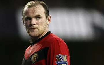 "Челси" с 3 оферти към Рууни за ден