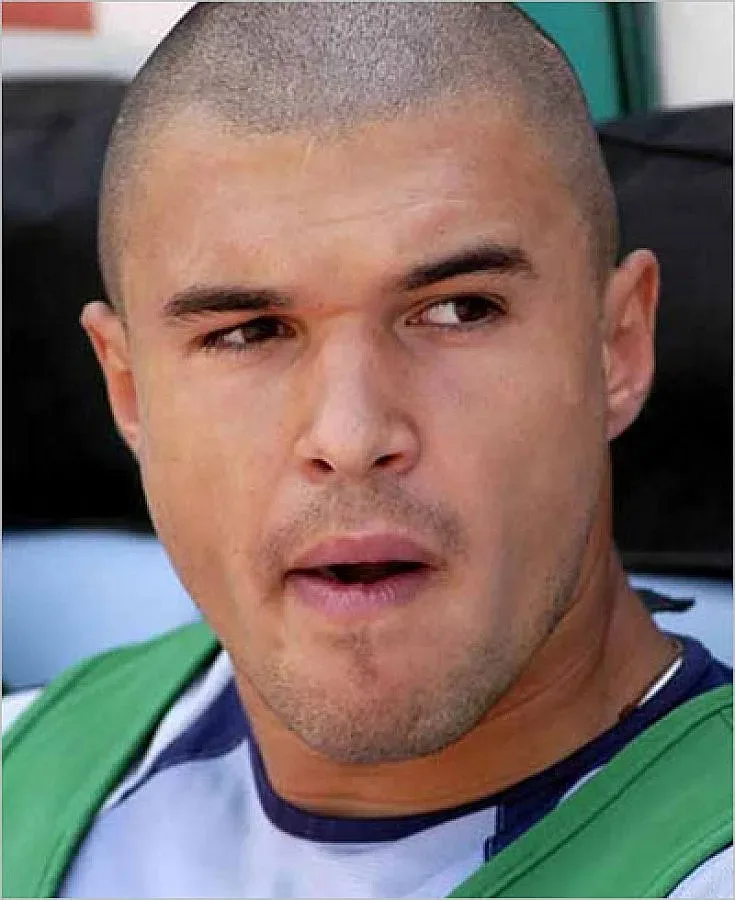 Божинов почна в "Надежда"