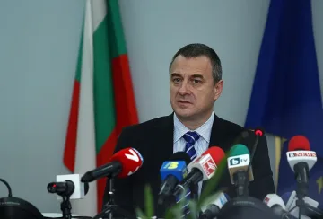 Йовчев: Властта няма план за намаляване на протестите