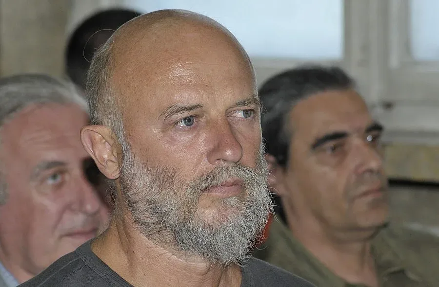 Едвин Сугарев е в реанимация