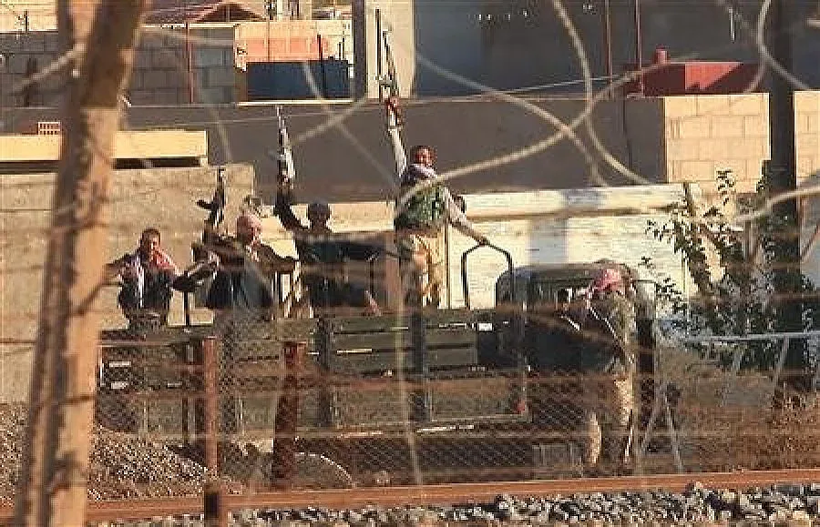 Двама души загинаха на турско-сирийската граница