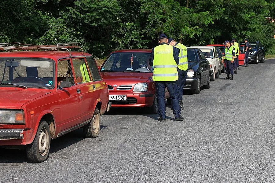 Задържаха пиян шофьор с почти 5 промила алкохол в кръвта