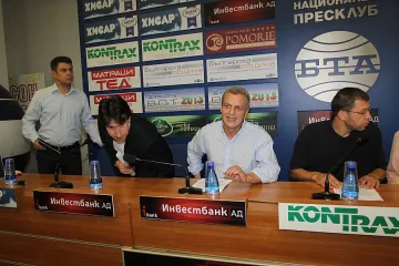 СДС разбуни десния кошер