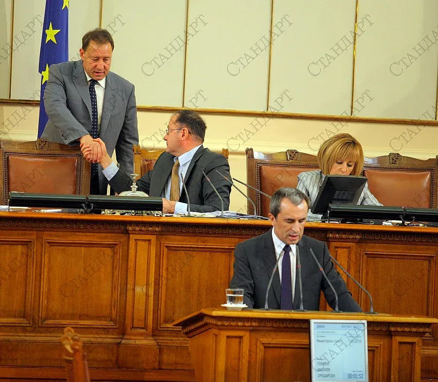 Изслушват кандидат-шефове на ДАНС