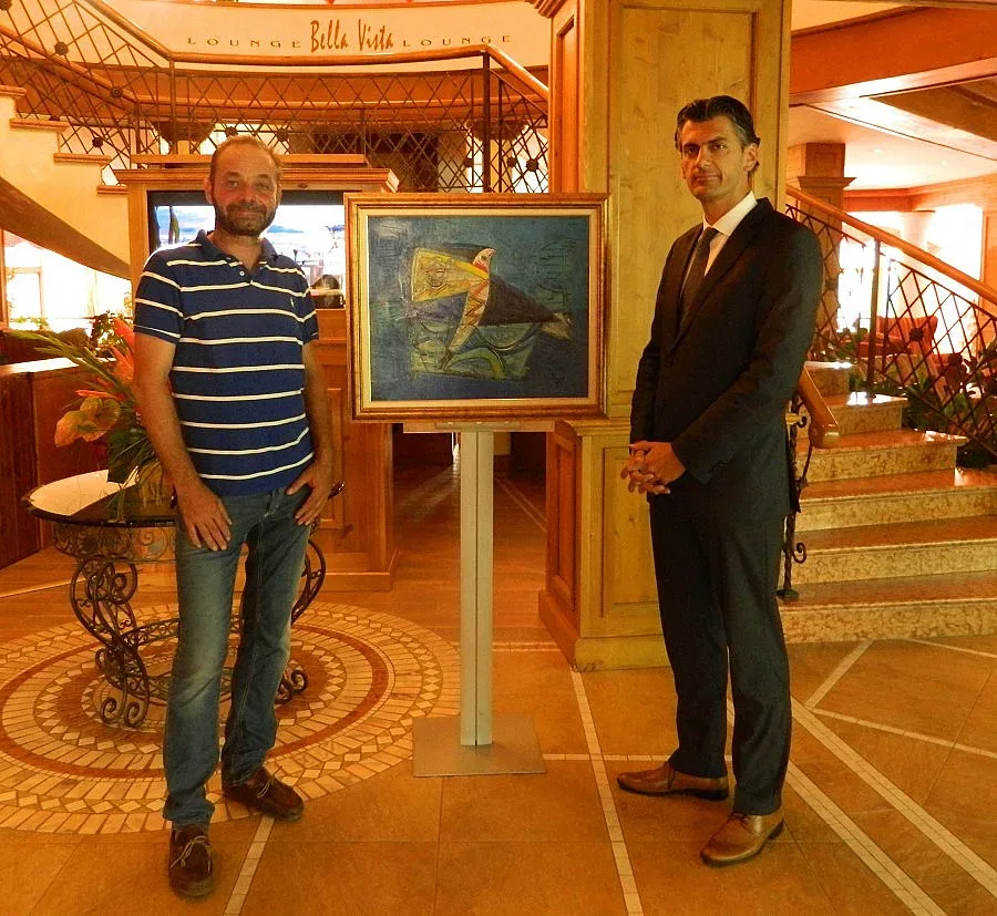 Васил Докев-Вадо откри изложба в Кемпински Хотел Гранд Арена Банско