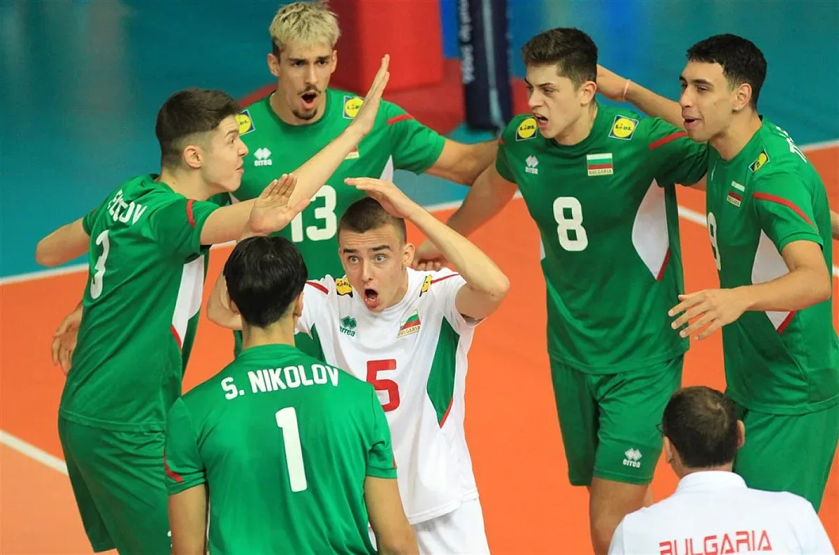 Празнично! България е на финал на ЕП по волейбол