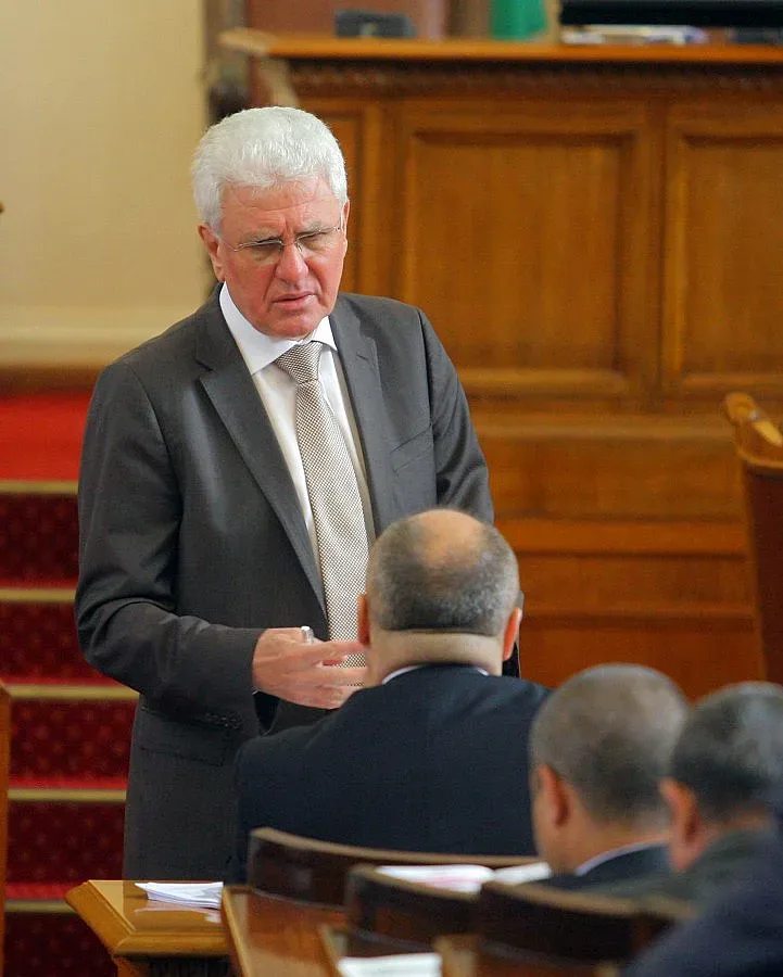 Бисеров заговори за нов кабинет в този парламент