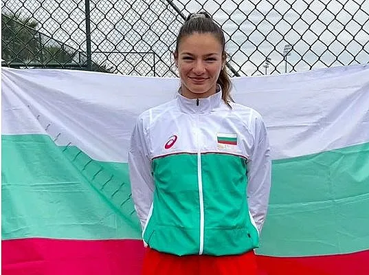 Изкуство на корта. Нашенка се класира на 1/2 финал