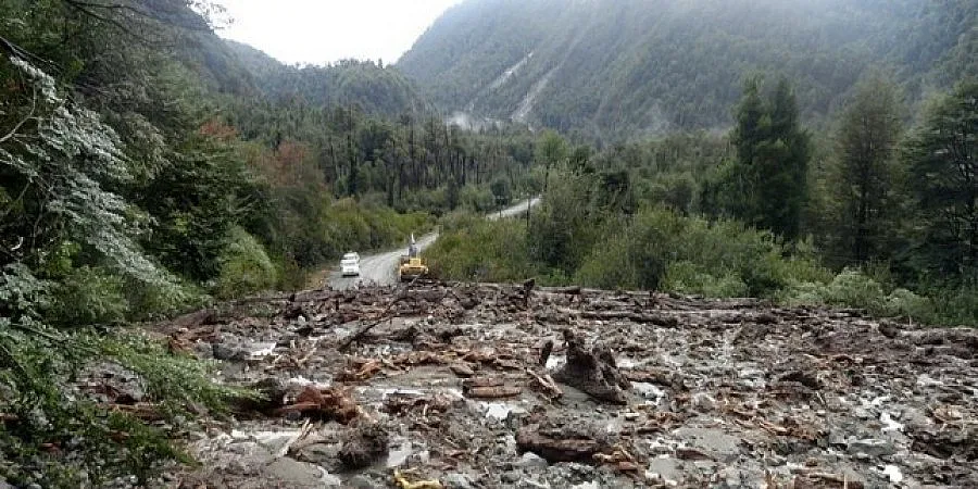 43-ма загинали в резултат на свлачище в Китай
