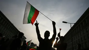 Сова Харис: За 51% от хората протестите вече не са граждански