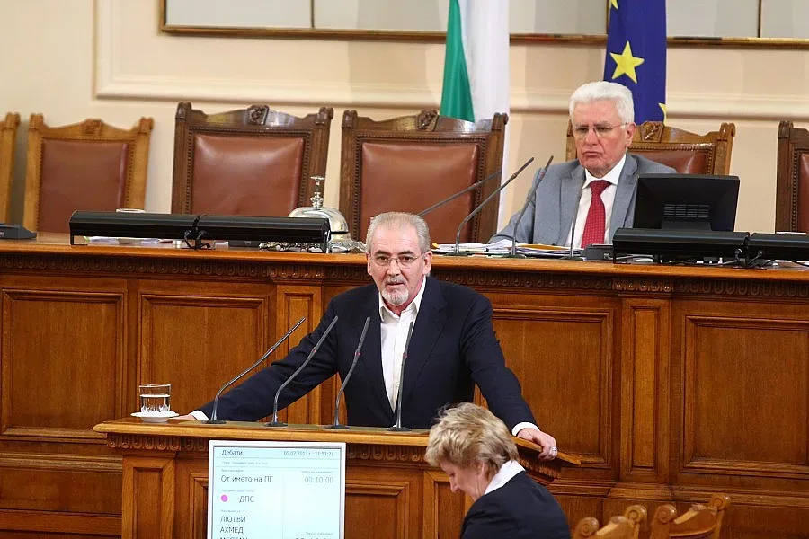 Местан: Президентът да чуе гласа на тези, които са "за" кабинета