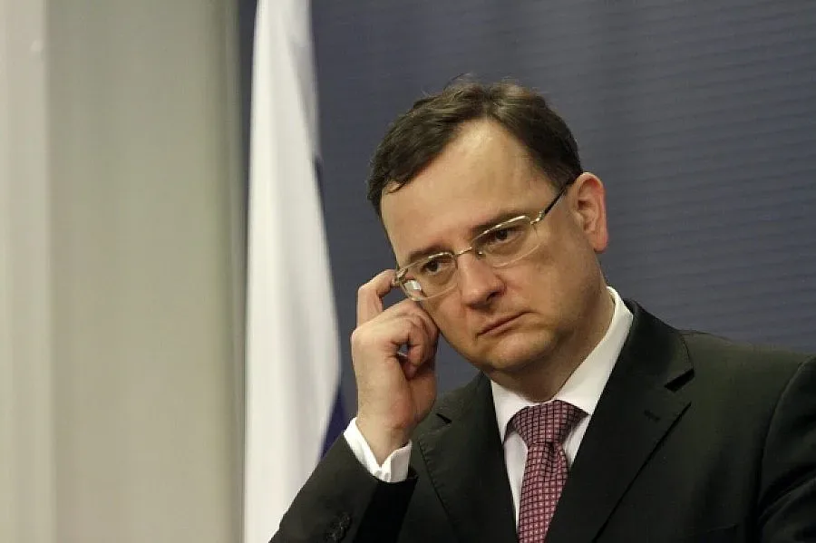 Бившият премиер на Чехия на разпит в съда
