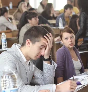 Безработните до 24 г. ще получават „младежка гаранция"