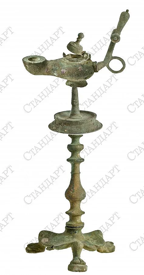 Откриха бронзова лампа от VI век в крепостта на нос Св. Атанас