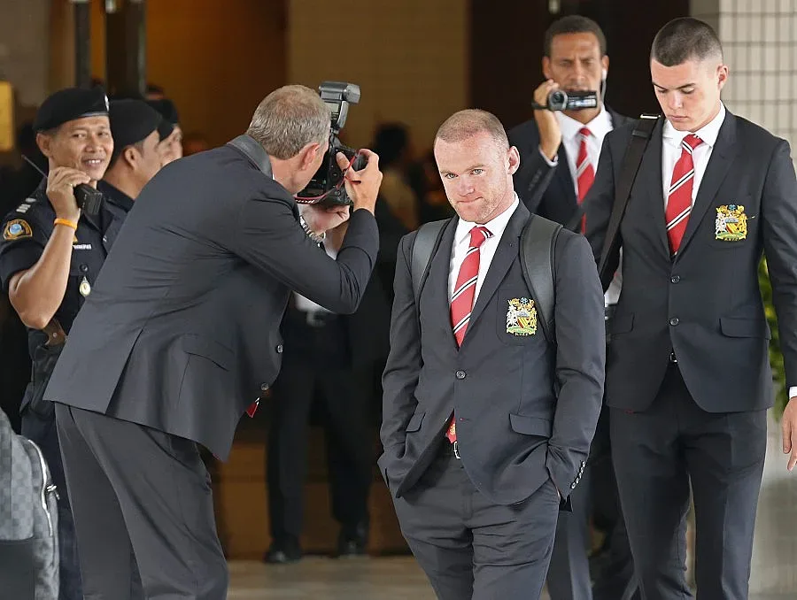 Юнайтед върна Уейн Рууни в Англия