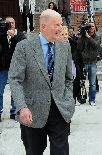 Сакскобурготски: На България е нужен диалог и реформи  