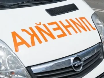 Шофьор с мерцедес блъсна хлапе на колело и избяга