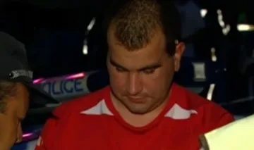 Шофьорът на таксито карал пиян?