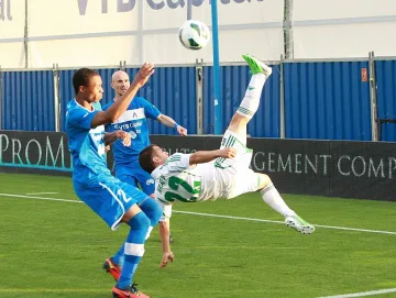 Снимат мачовете и от хеликоптер