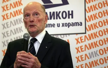 Посрещат Сакскобурготски в Тронната зала на Перперикон 