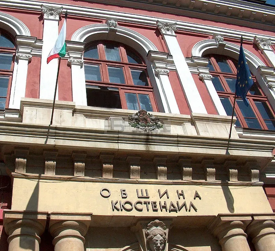 Изпитът за общински стипендии в Кюстендил търси младите лидери