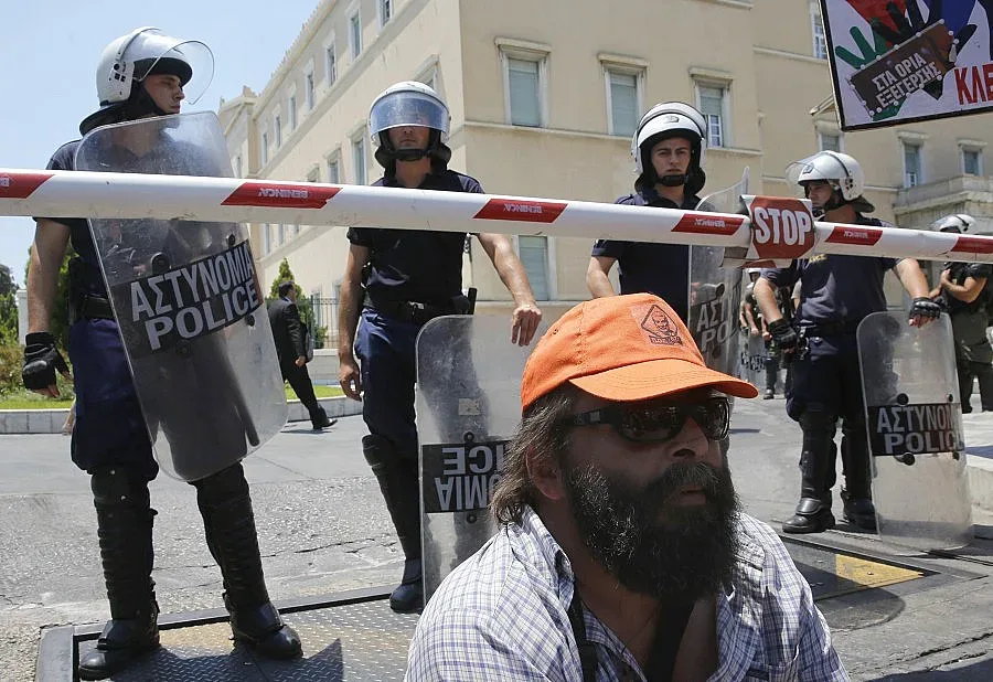 Национална стачка блокира Гърция на 16 юли