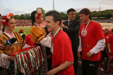 Войни в "Титан"