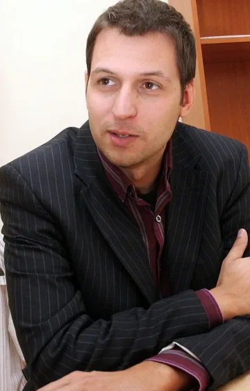 Георги Стоев: Кабинетът гаси пожари, а не прави стратегии