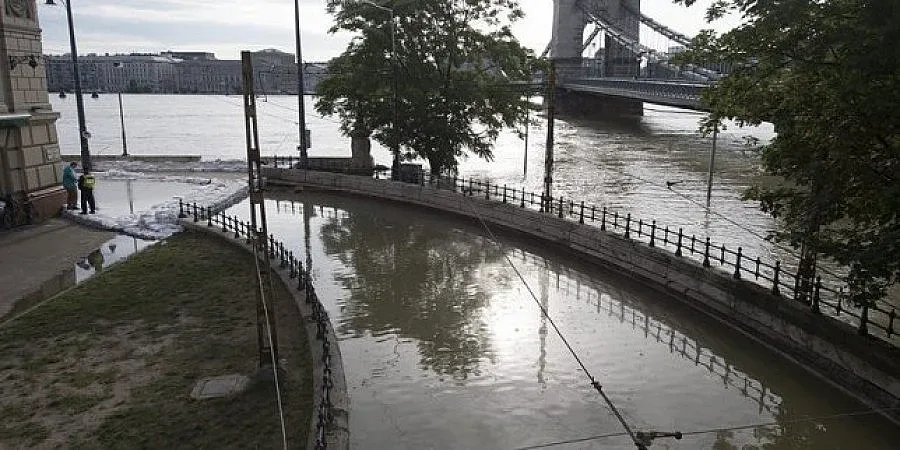 Торонто под 2 м вода