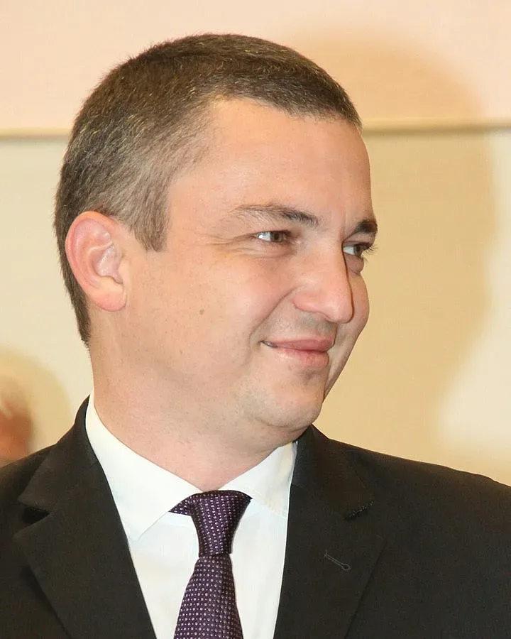 Портних кмет, Бозов губернатор