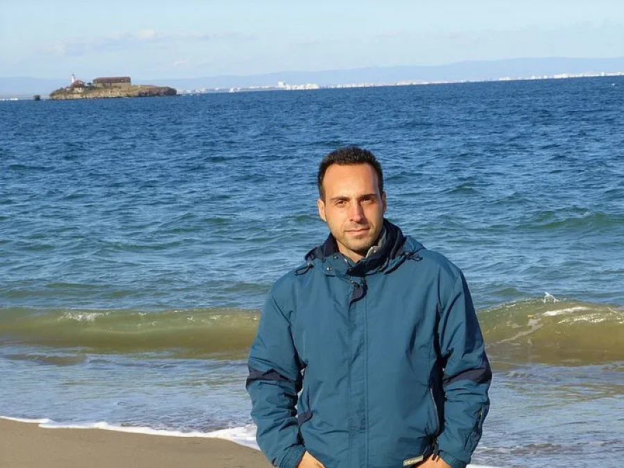 Павел си направил харакири от самота