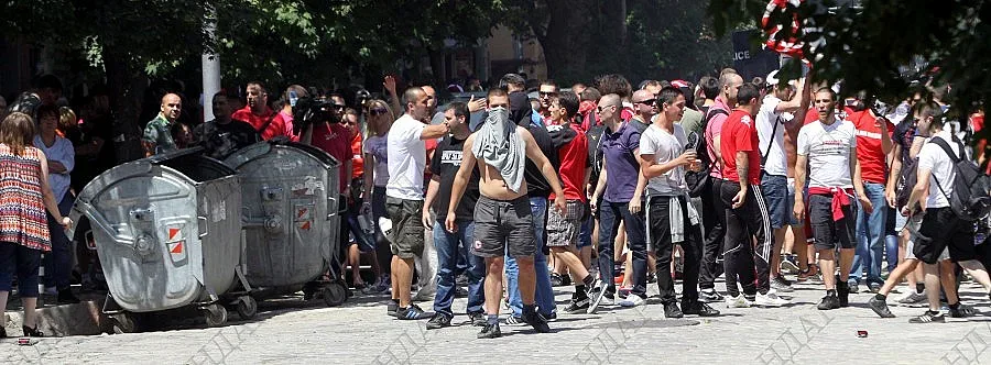 Ултрасите пак на протест