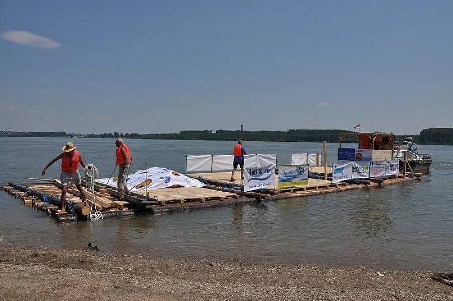 Рекламират Дунавската стратегия на ЕС със сал