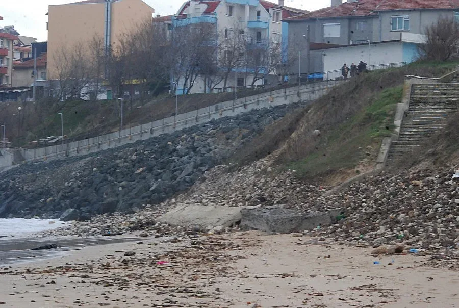 Всеки трети имот на морето е руски