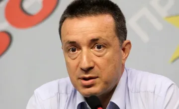 Янаки Стоилов: Президентът задълбочава разделението
