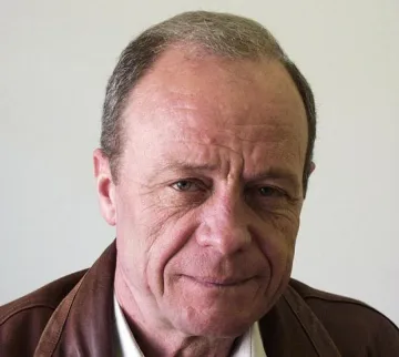 Борислав Геронтиев: Парламентът ни е като селска седянка